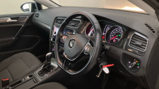 Volkswagen Golf 1.0 TSI 110 SE [Nav] 5dr DSG Petrol Hatchback